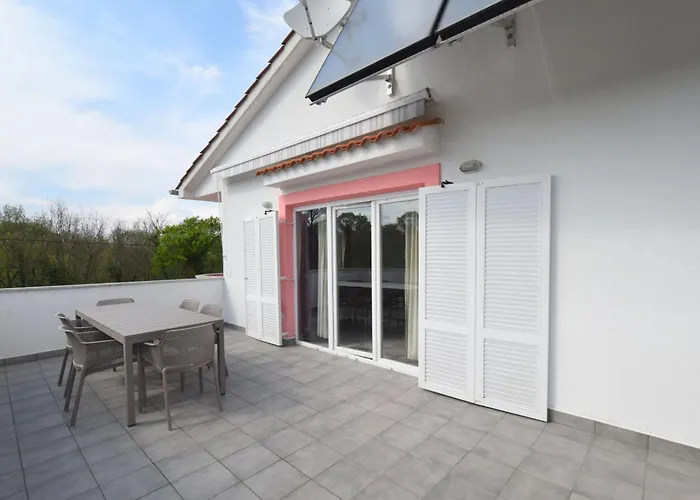 Apartment Letizia By Interhome