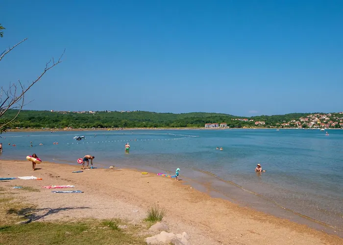 Letizia By Interhome * Rasopasno